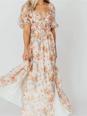 NWT Worth Collective Daphne floral maxi in beige multi, size S